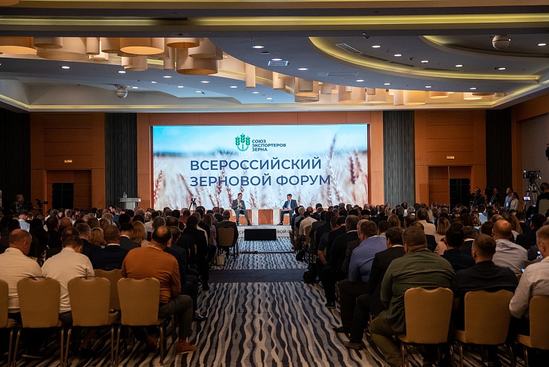 Павел Косов: «В России необходимо создать комплексную программу по модернизации инфраструктуры хранения продукции растениеводства»