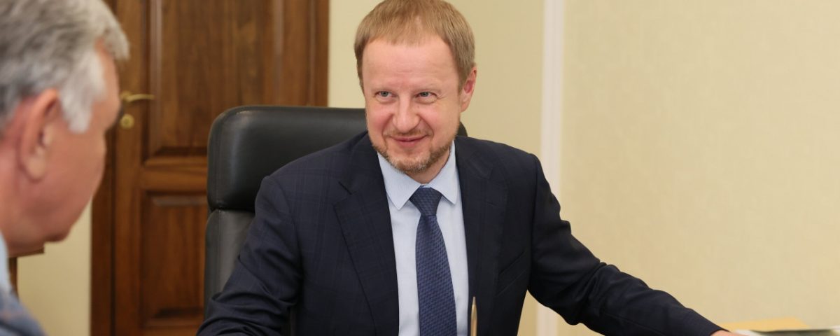 Генеральный директор АО «Росагролизинг» Павел Косов обсудил развитие взаимодействия с Алтайским краем